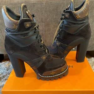 Louis Vuitton Star Trail Ankle Boot
